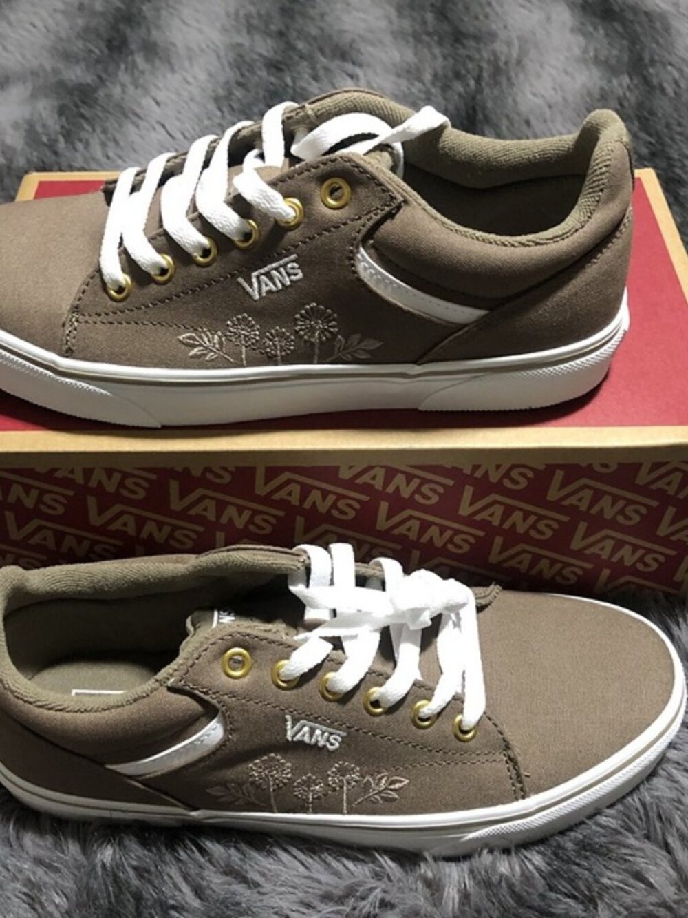Vans Selden Women's Skate Shoes, Size 9.5, Mono Embroidery Walnut, VN0A2Z4C1NU